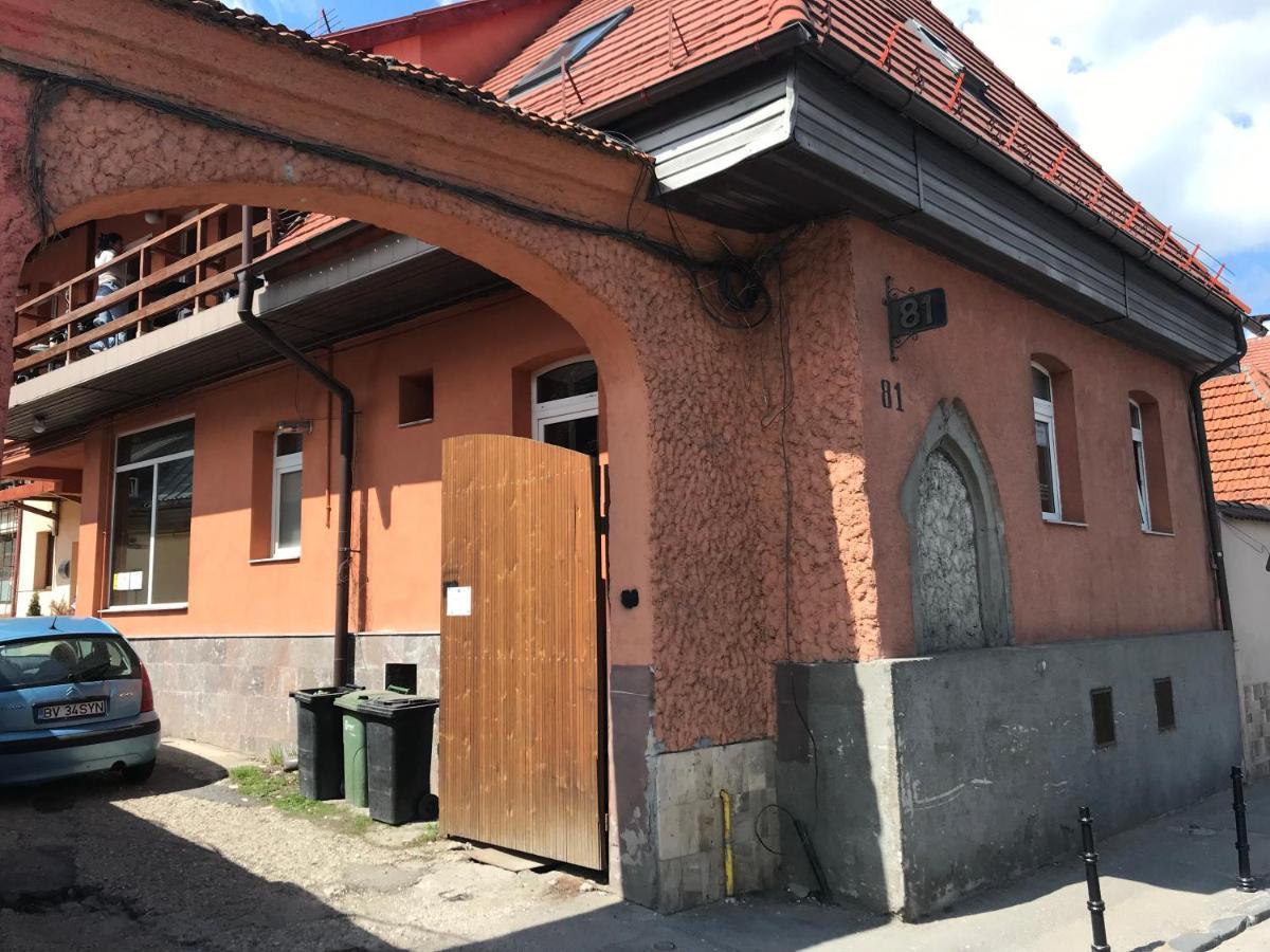 Hotel Scarlette Brašov Exteriér fotografie